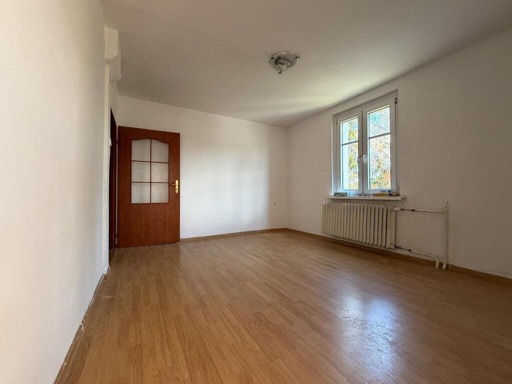 Mieszkanie trzypokojowe w centrum Uzdrowiska