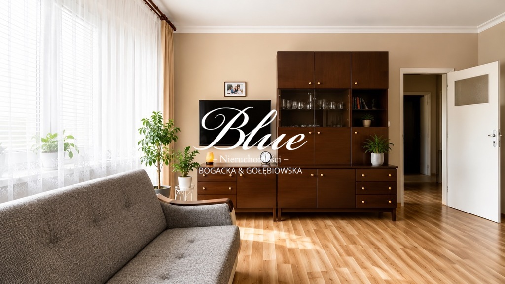 Duże dwupokojowe z balkonem - Świerczewo