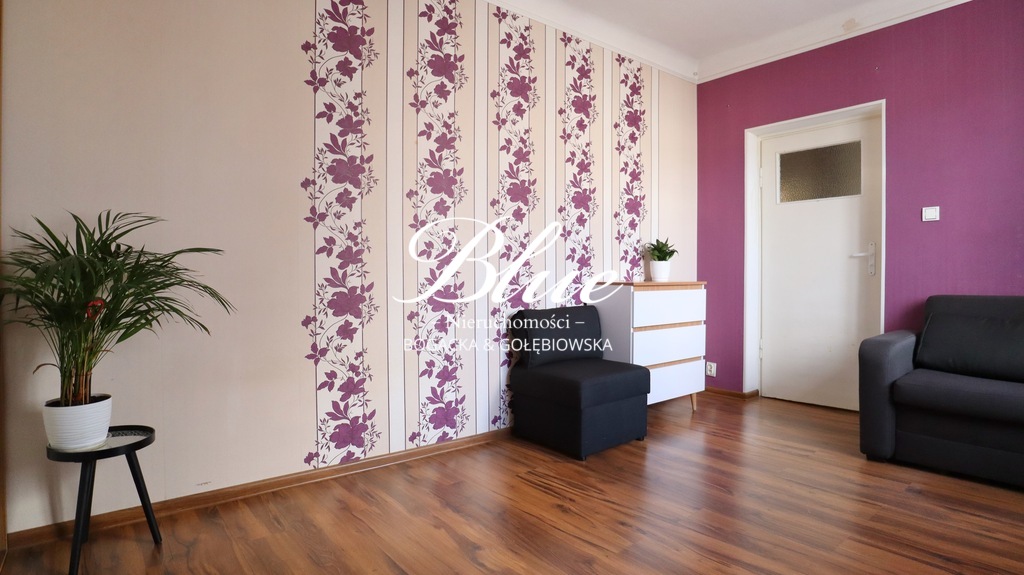 Duże dwupokojowe z balkonem - Świerczewo