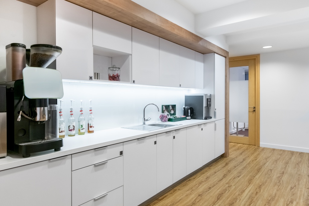Przestrzeń do pracy dla 3-4 osób Regus North Gate