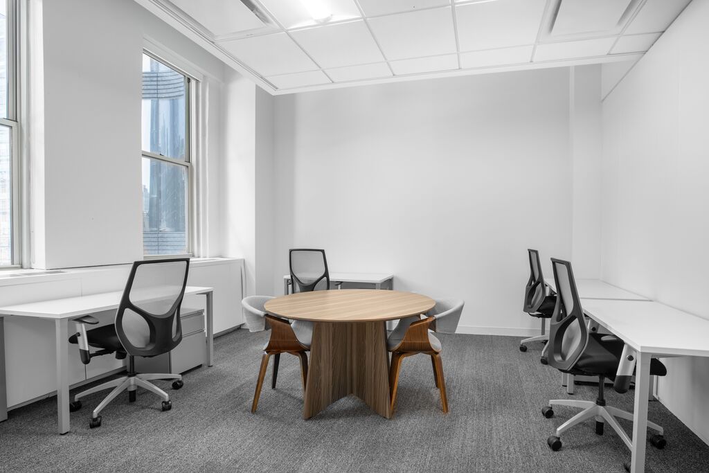 Prywatna 3-4 - osobowa  w Regus Okraglak