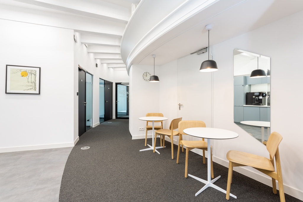 Prywatna 3-4 - osobowa  w Regus Okraglak