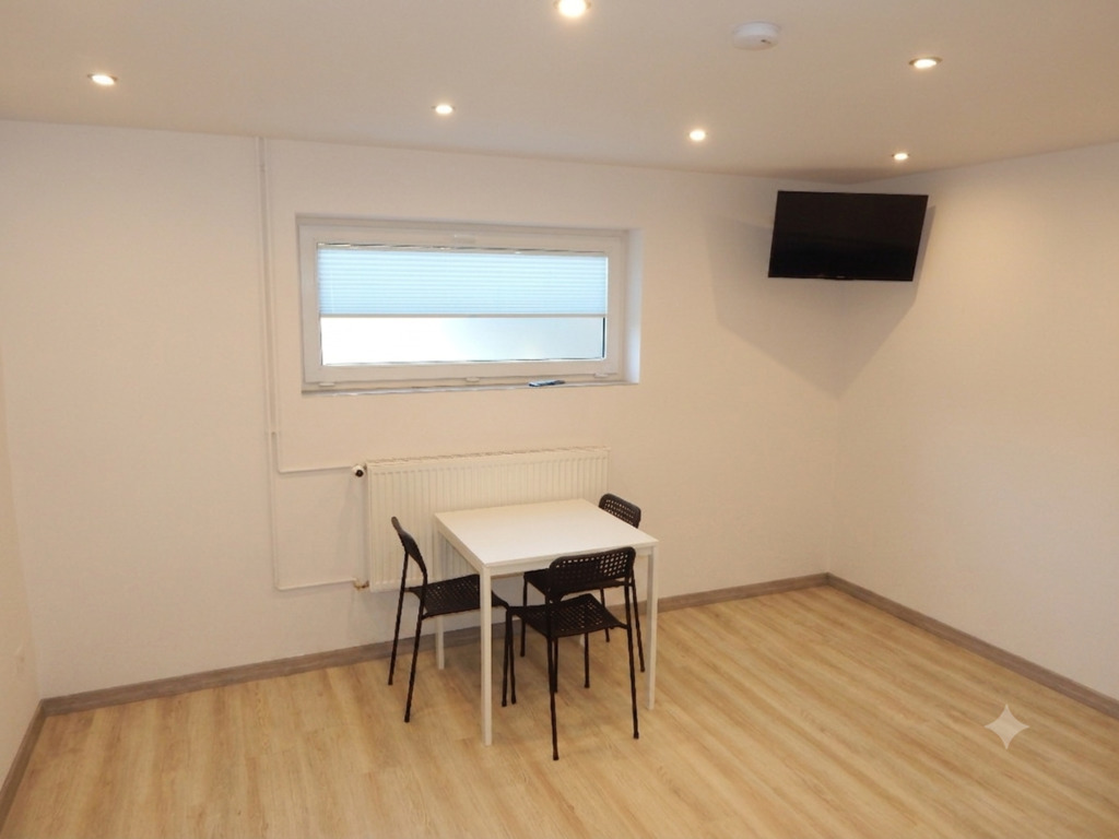 GOTOWIEC INWESTYCYJNY! Dom 250 m² | 11 pokoi