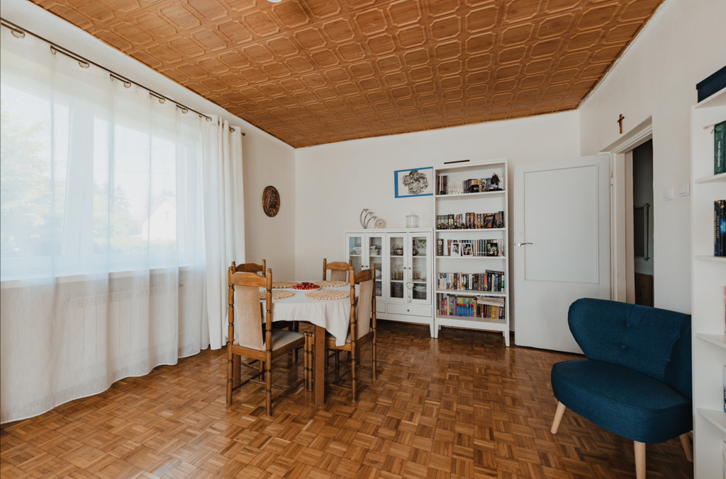 Dom dla dwóch pokoleń lub pod inwestycję • Piękna