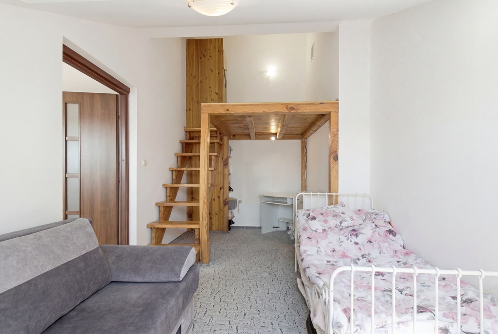 Ciche mieszkanie 51 m², z antresolą, Nowa Iwiczna!