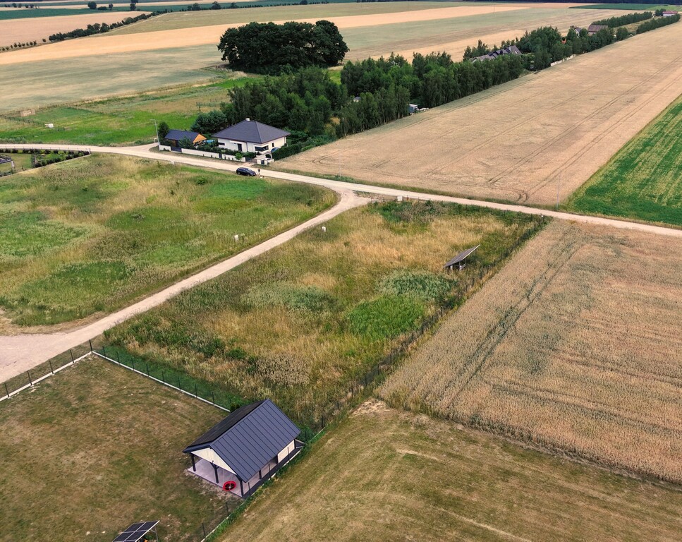 Inwestycja i Dom w Jednym –działka 2258 m² Radzewo