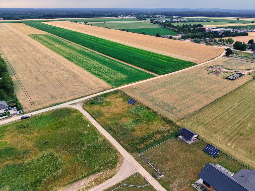 Inwestycja i Dom w Jednym –działka 2258 m² Radzewo