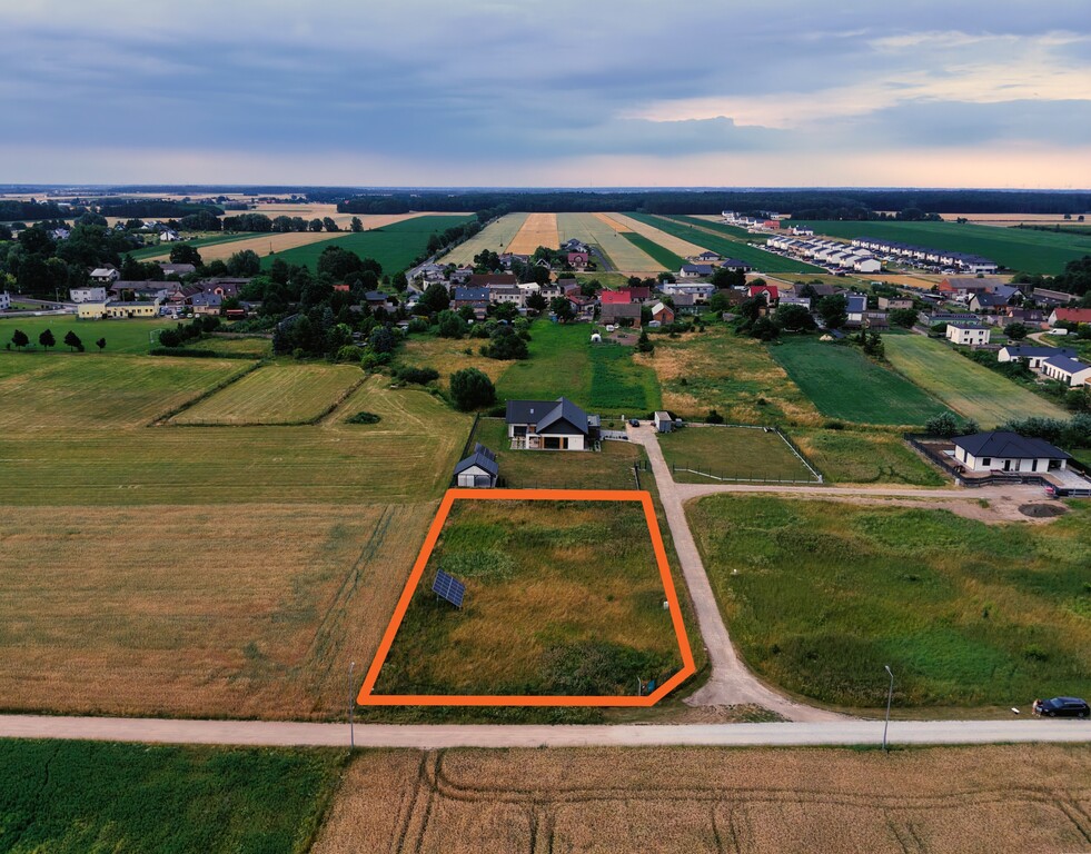 Inwestycja i Dom w Jednym –działka 2258 m² Radzewo