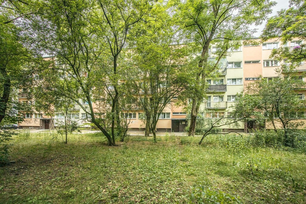Balkon w kawalerce? No właśnie. Rojna 26,4m2