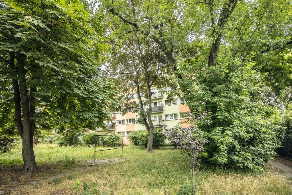 Balkon w kawalerce? No właśnie. Rojna 26,4m2