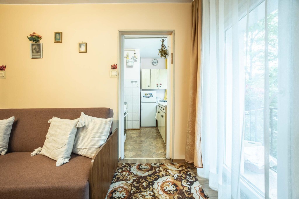 Balkon w kawalerce? No właśnie. Rojna 26,4m2