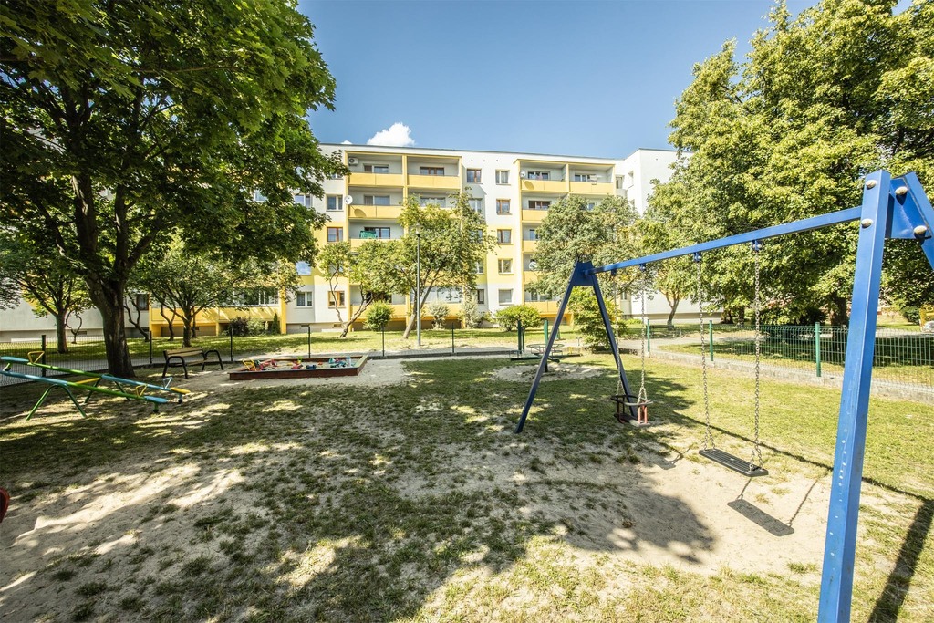 Rozkładowe, ciche, zadbane M3 z balkonem