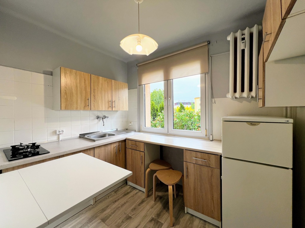 Kawalerka 32 m2, balkon, piwnica centrum