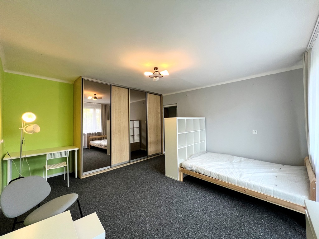 Kawalerka 32 m2, balkon, piwnica centrum