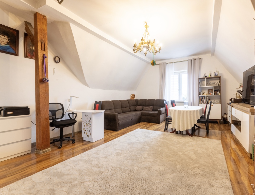 Komfortowe 150 m2, 4 pokoje + własny ogródek