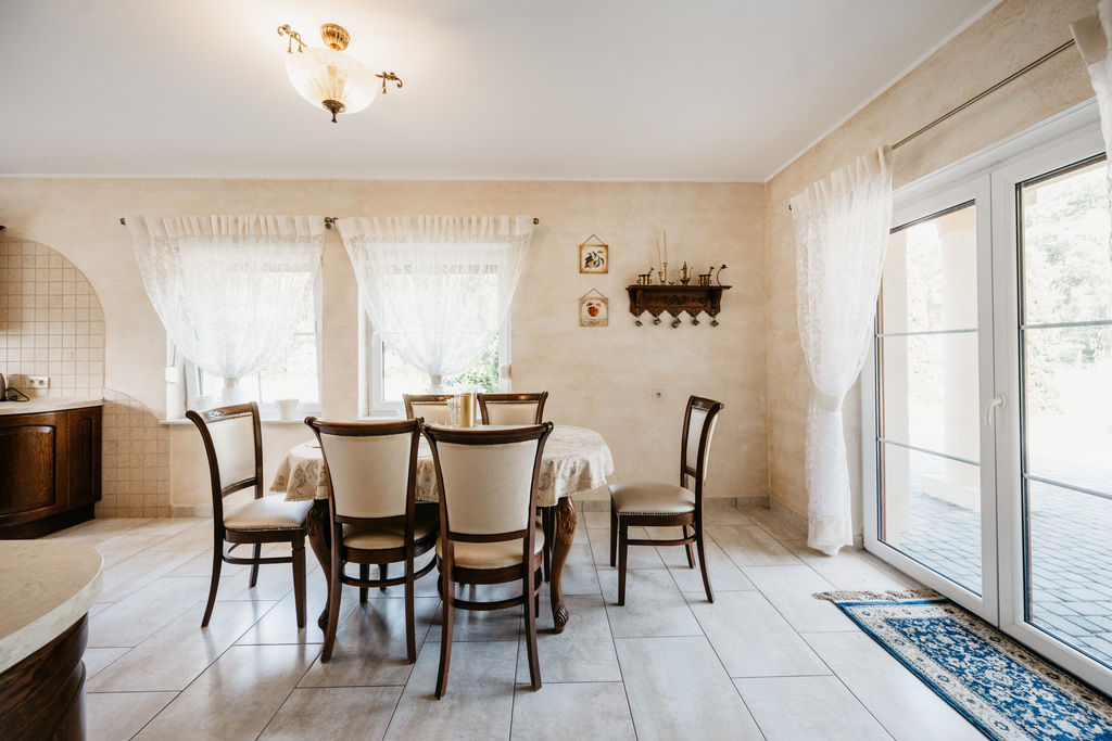 Wyjątkowa rezydencja pod lasem 380m2