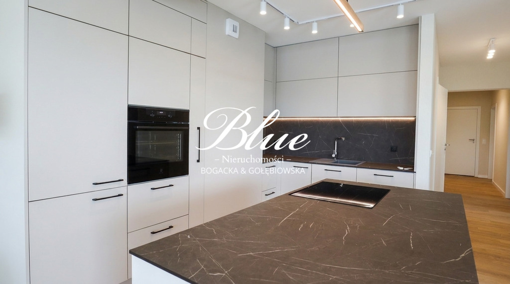 Apartament 4-pokojowy z tarasem i widokiem na Odrę