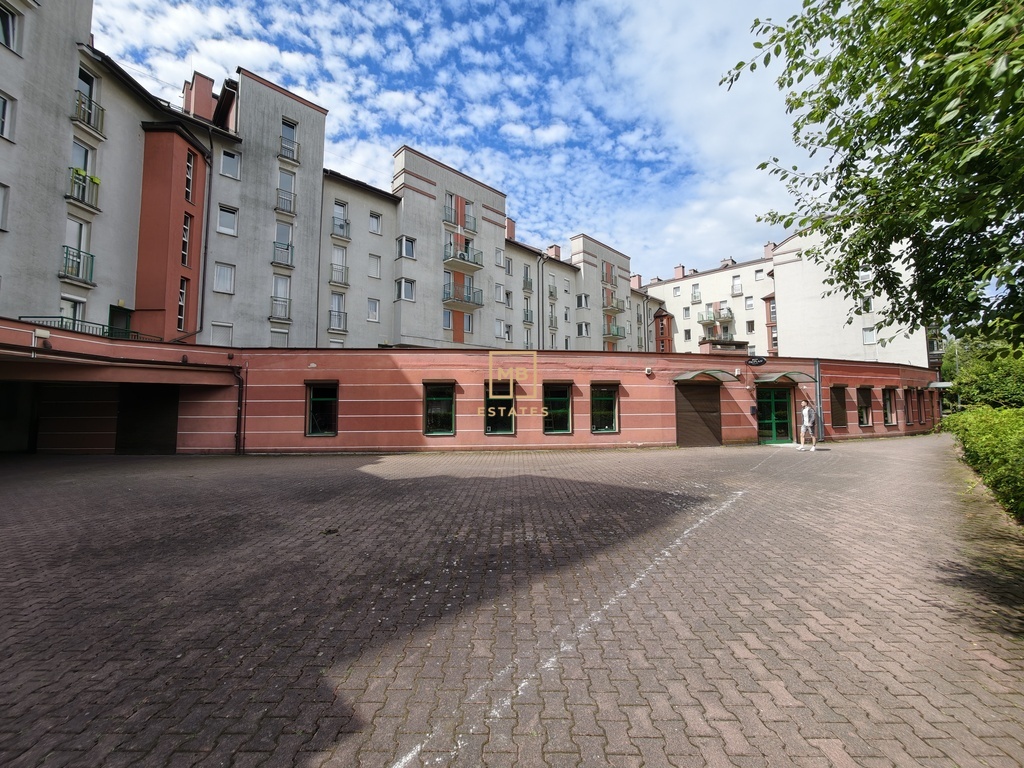 LOKAL UŻYTKOWY 386,80 m² (OPEN SPACE) Żabiniec