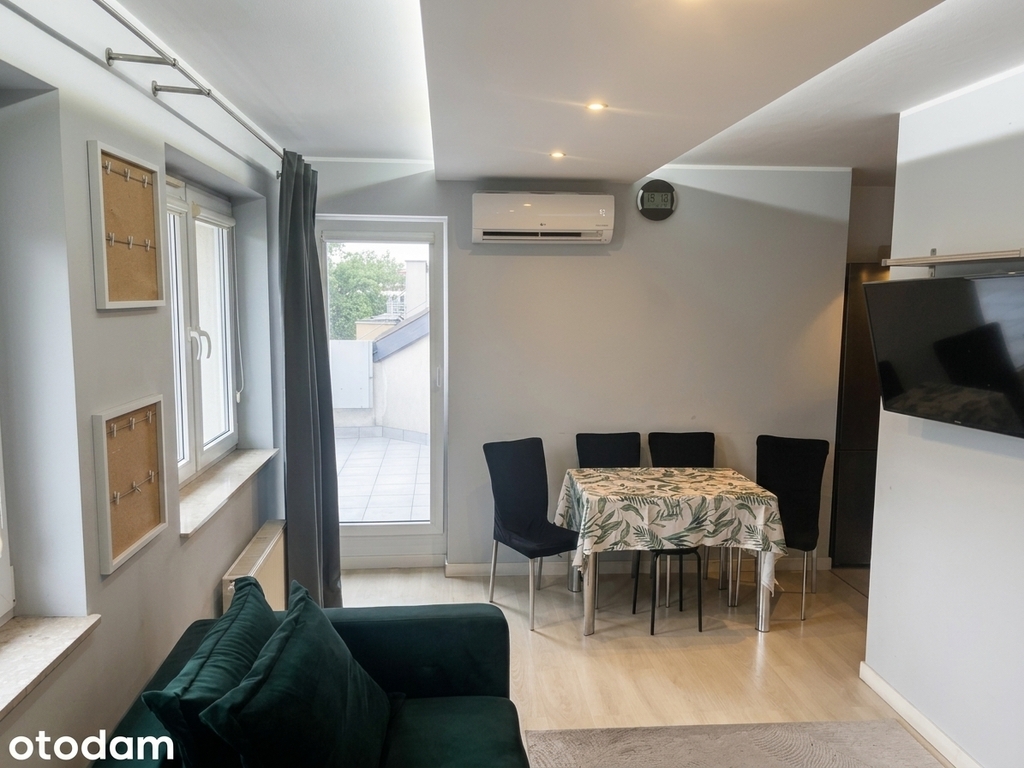 2 pokoje z tarasem 17 m² | Krzyki