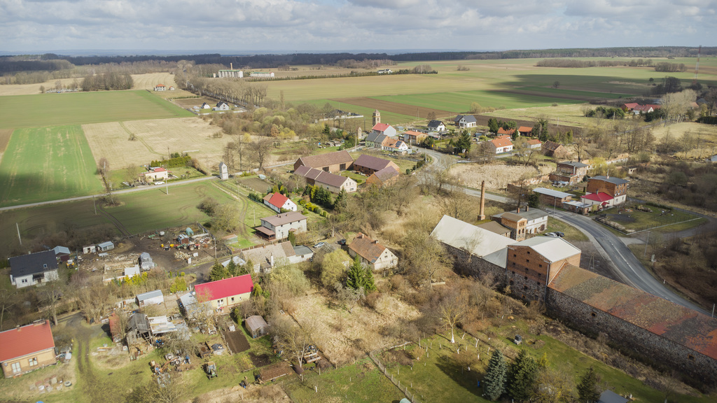 Dom z działką 2900 m2 Stypułów blisko pałacu