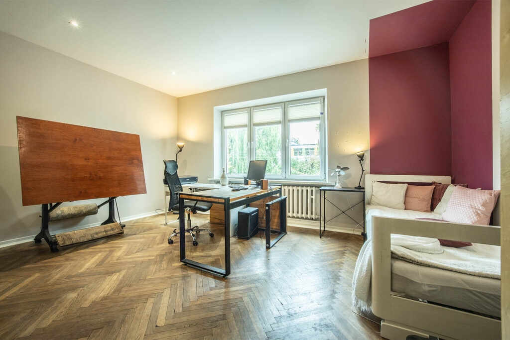 Przestronne 5 pokoi w kamienicy, 123 m²