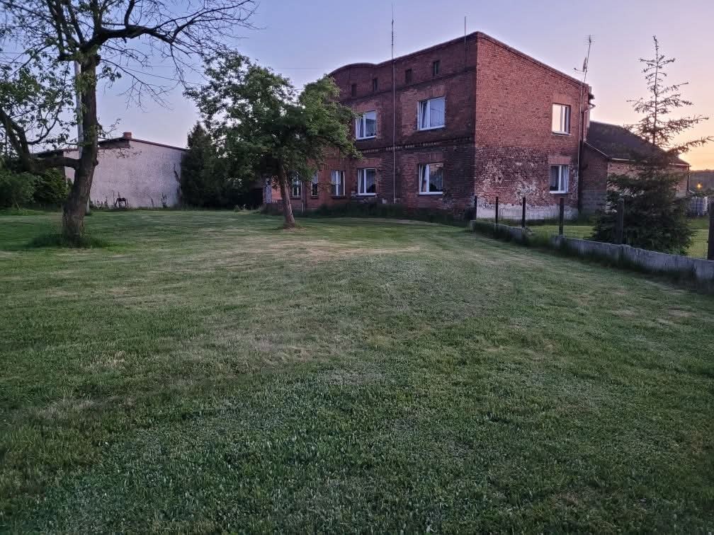 Dom z dużą działką w cenie mieszkania