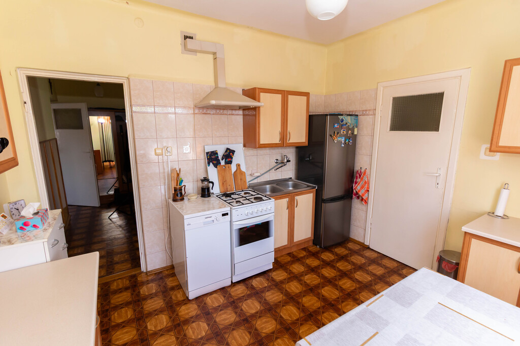 Dom piętrowy 122,4m2 działka 997m2 ul.Konopnickiej