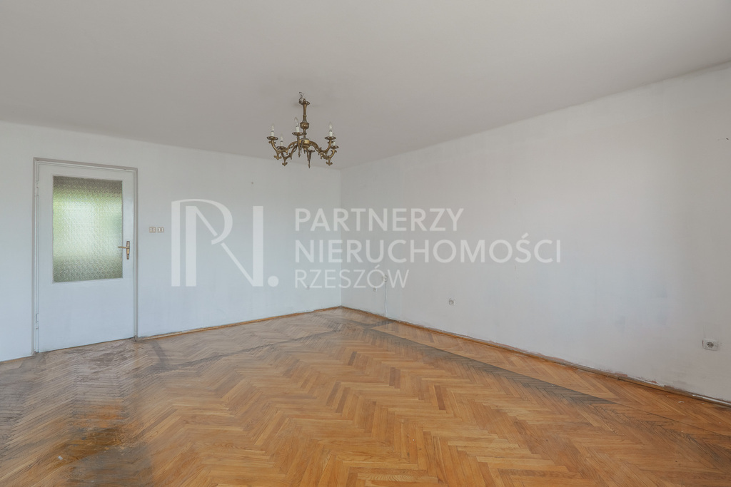 CENTRUM - 3 Pokojowe Mieszkanie z Potencjałem !