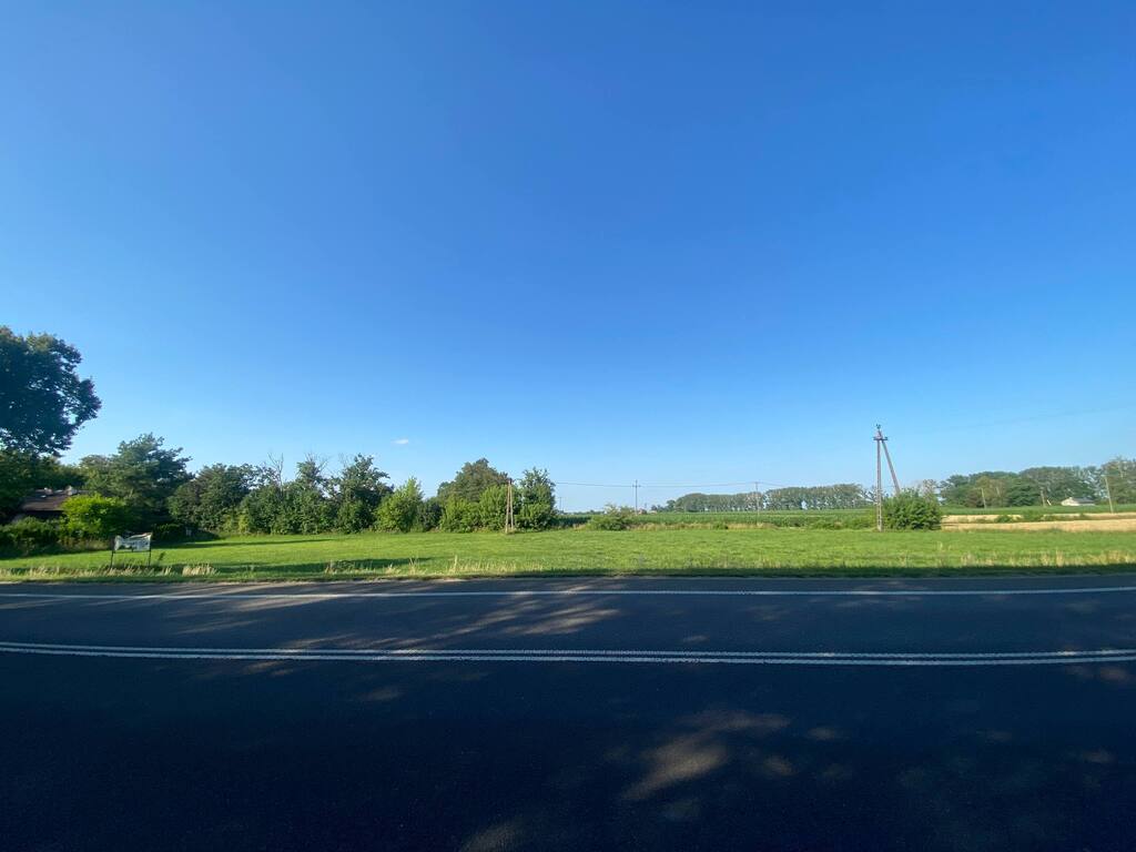 Działka budowlana 1047 m², media, asfalt, MPZP
