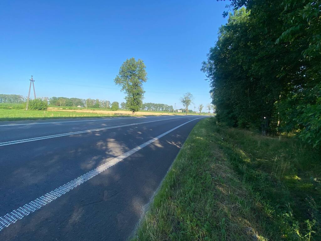 Działka budowlana 1047 m², media, asfalt, MPZP