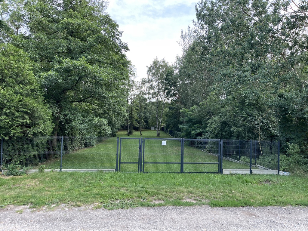 1500m2 ciszy w Łodzi. Działka budowlana z WZ