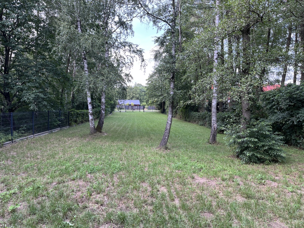1500m2 ciszy w Łodzi. Działka budowlana z WZ