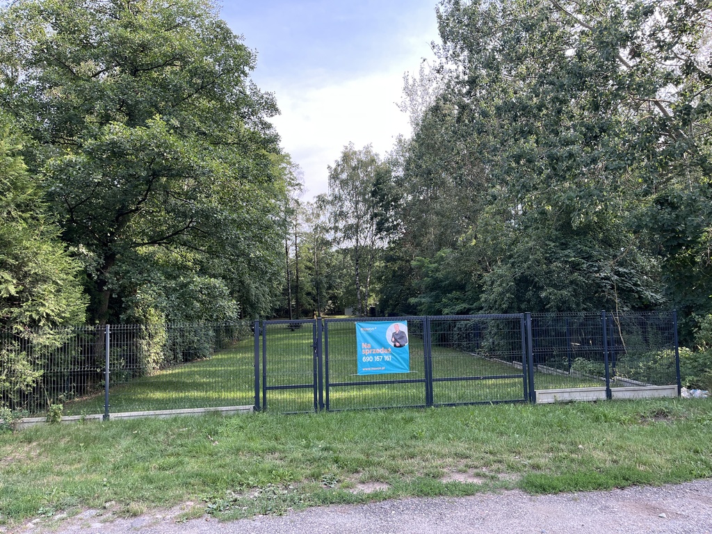 1500m2 ciszy w Łodzi. Działka budowlana z WZ