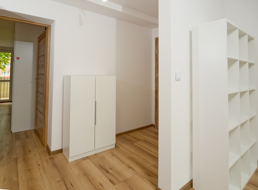 Świeżo wyremontowane 2-pokojowe mieszkanie centrum