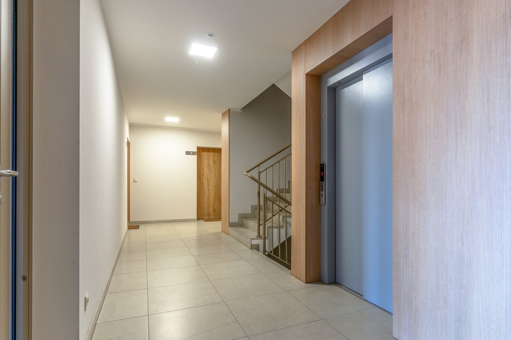 Jasny apartament 64 m3 z garażem lub 2 mieszkania!