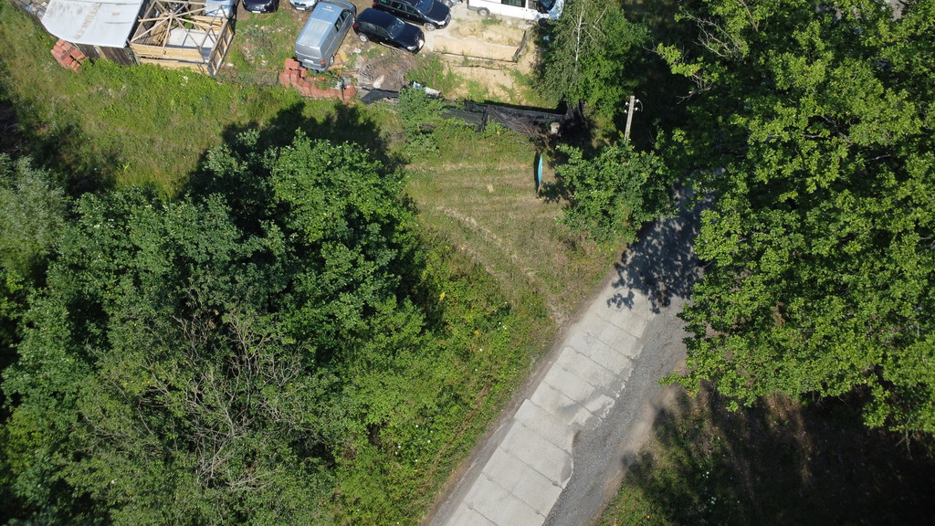 Buduj na 1000 m2 i zyskaj prywatny las