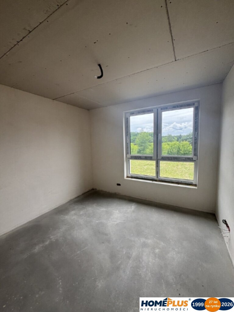 5 pokojowy bliźniak z garażem i działką 670 m2