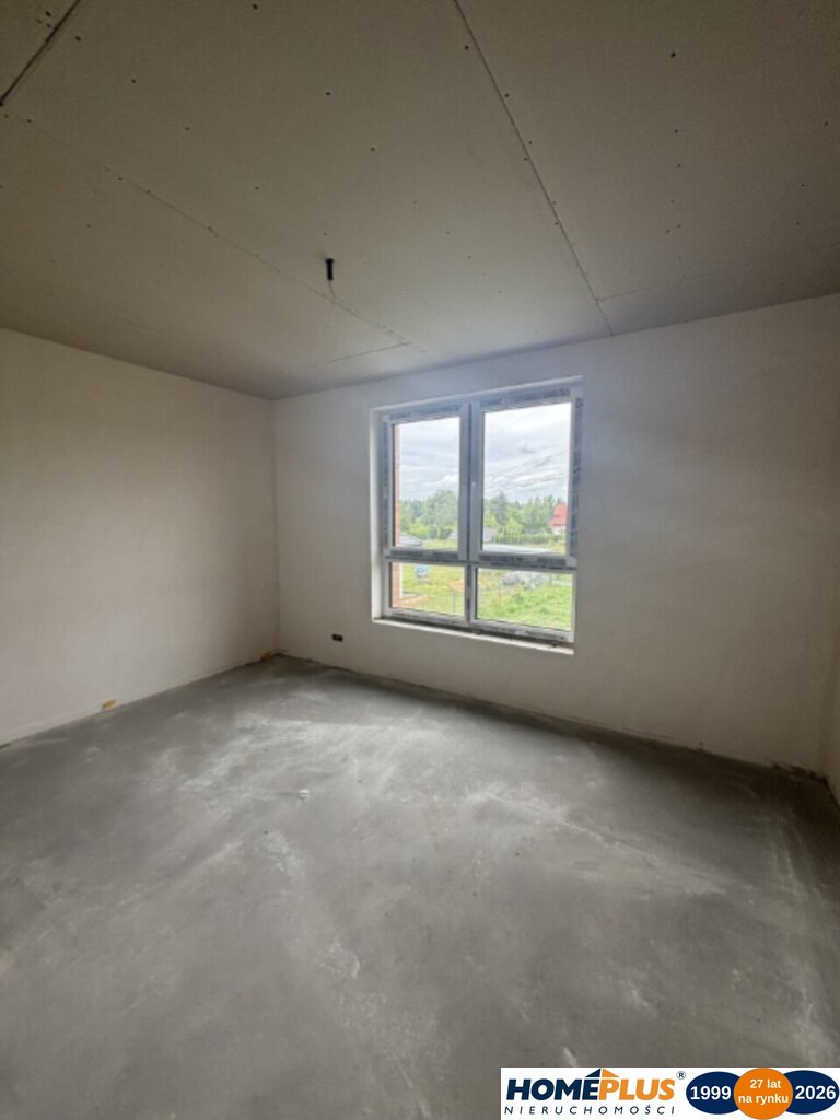 5 pokojowy bliźniak z garażem i działką 670 m2
