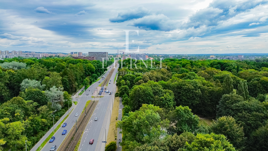 Działka inwestycyjna przy Parku Lotników 510m2