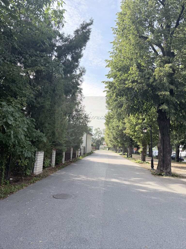 działka usługowa przy ul. Heroldów