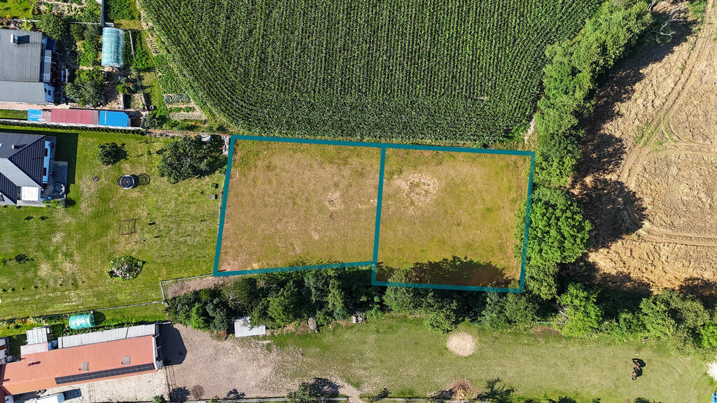 Urokliwa miejscowość nad jeziorem | działka z WZ