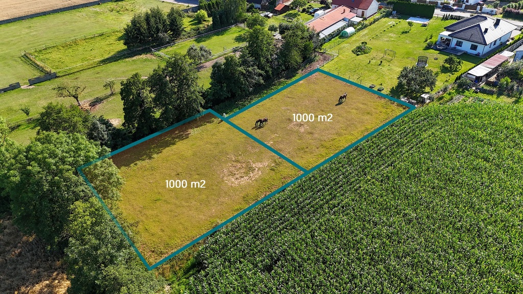 Urokliwa miejscowość nad jeziorem | działka z WZ