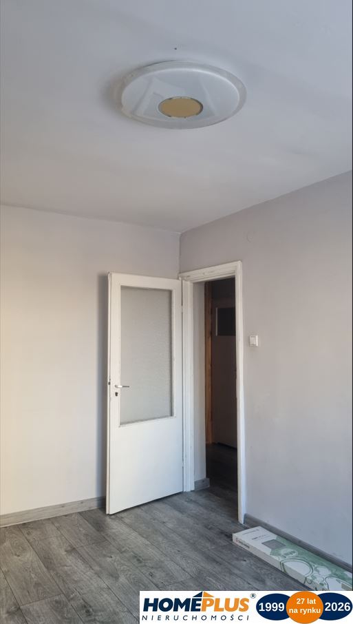 2 pokoje plus widna kuchnia, odnowiony budynek