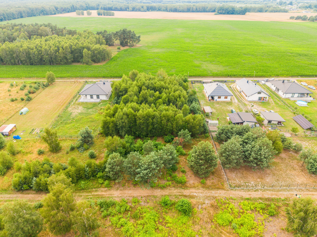 Gotowe WZ! Działka 1332 m² pod Bełchatowem