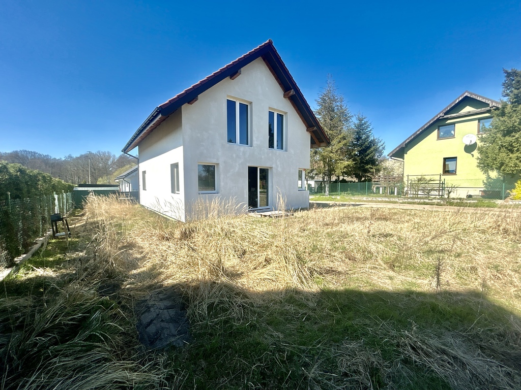 Dom w Smolnej pod Oleśnicą | działka 963m