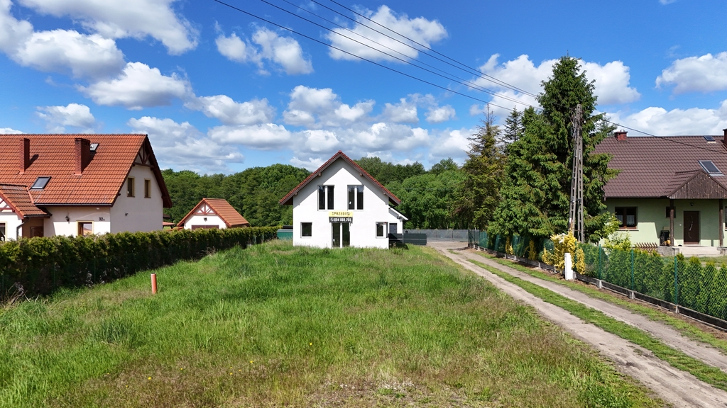 Dom w Smolnej pod Oleśnicą | działka 963m