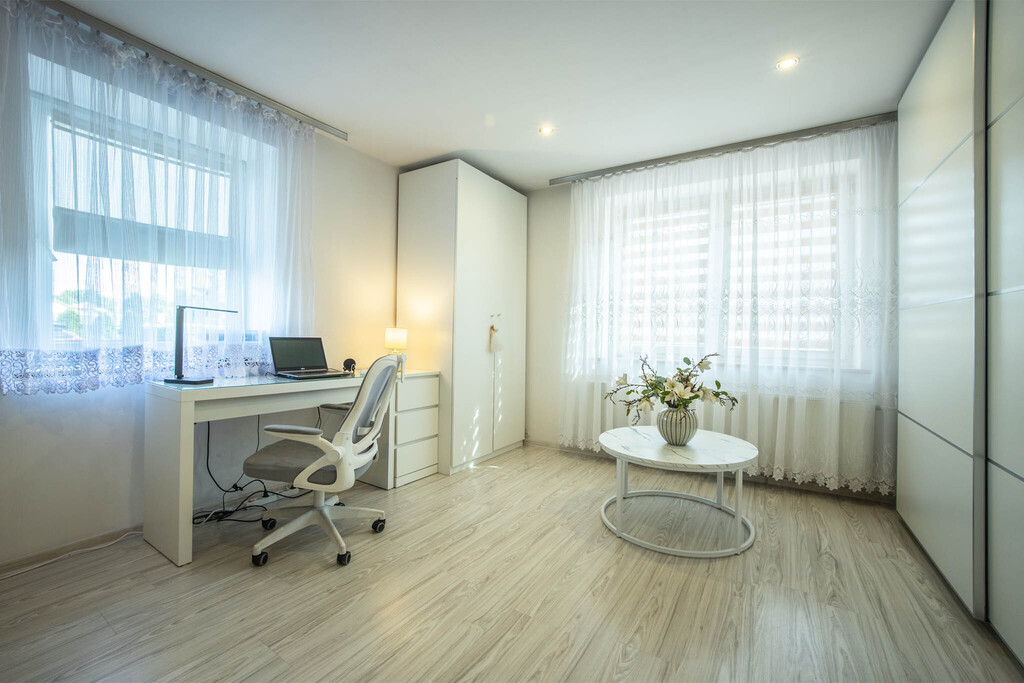 Siedlisko marzeń- dom i 5 budynków gospodarczych