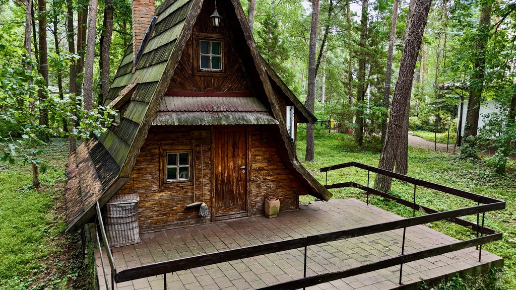 Działka budowlana 961 m2, uzbrojona, plan miejsc.