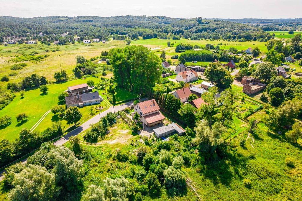 DOM NAD JEZIOREM GARDNO