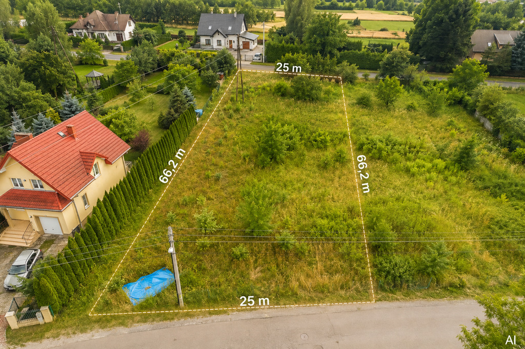 1705 m² możliwości w sercu zielonego Mirowa.
